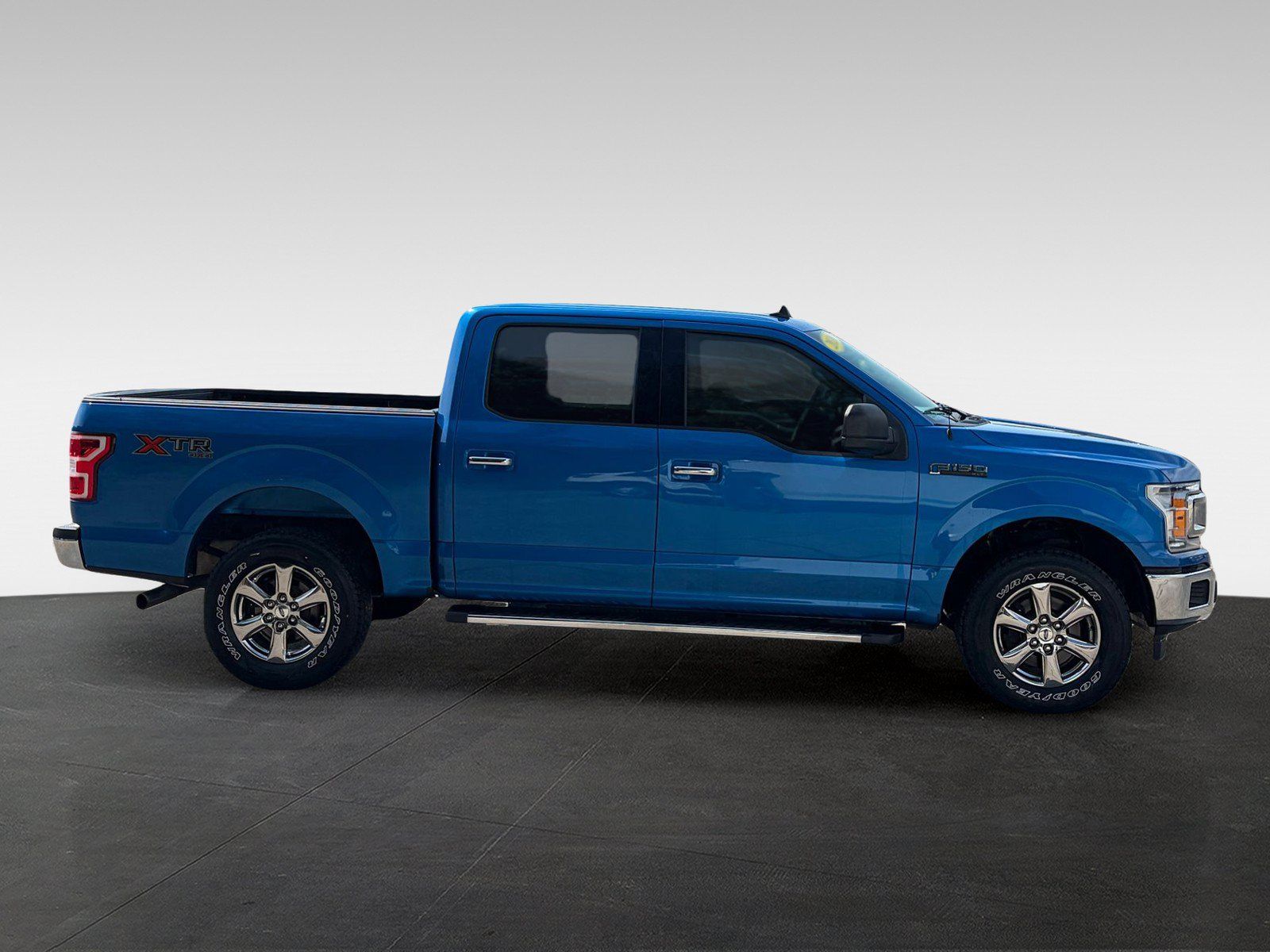 Used 2020 Ford F150 XLT w/ XTR Package AWD/4WD image 4