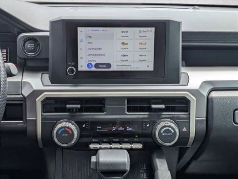 Certified 2025 Toyota Tacoma SR5 AWD/4WD image 14