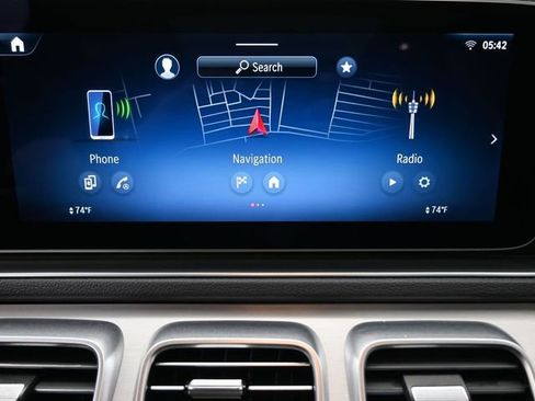 Used 2025 Mercedes-Benz GLE 350 4MATIC image 6