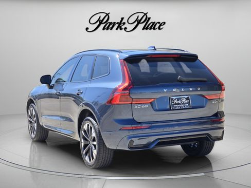 Used 2026 Volvo XC60 B5 Plus w/ Protection Package Premier AWD/4WD image 3