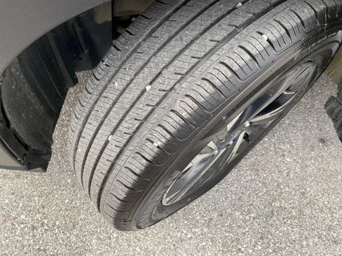 Certified 2024 Subaru Crosstrek 2.0i Premium image 40