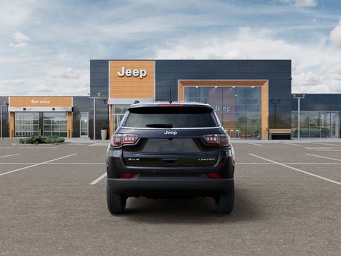 Used 2026 Jeep Compass Limited AWD/4WD image 7