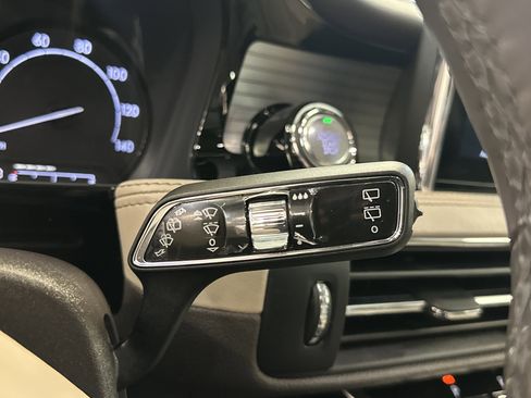 Used 2021 Lincoln Corsair AWD image 31