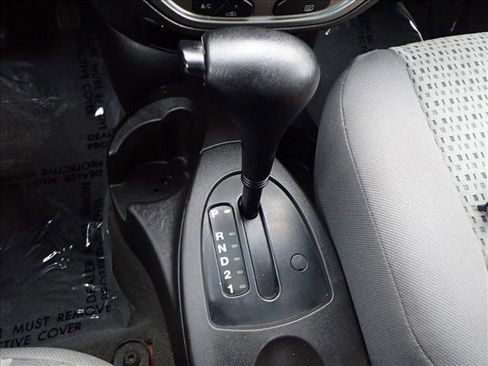 Used 2006 Ford Focus SES image 17