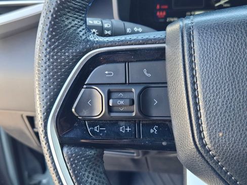 Used 2024 Toyota Tundra Platinum w/ TRD Off-Road Package AWD/4WD image 22