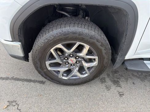 Used 2023 GMC Sierra 1500 SLT w/ SLT Premium Package image 33