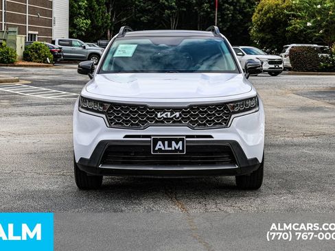 Used 2023 Kia Sorento S w/ Panoramic Sunroof Package AWD/4WD image 10