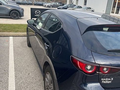 Used 2022 MAZDA MAZDA3 s image 5