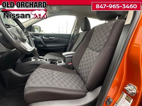 Used 2022 Nissan Rogue Sport SV image 12