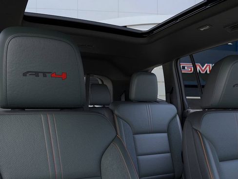 New 2026 GMC Acadia AT4 w/ Luxury Package image 24