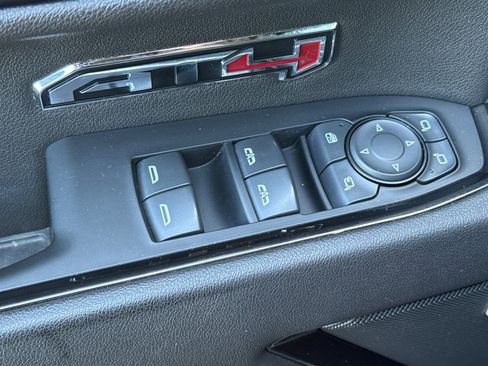 Used 2023 GMC Sierra 1500 AT4 w/ AT4 Premium Package AWD/4WD image 11