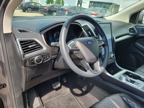 Used 2024 Ford Edge Titanium AWD/4WD image 20