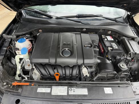 Used 2012 Volkswagen Passat 2.5 SE FWD image 38