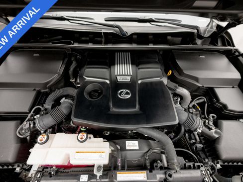 Used 2022 Lexus LX 600 4WD w/ Accessory Package (Z1) image 41