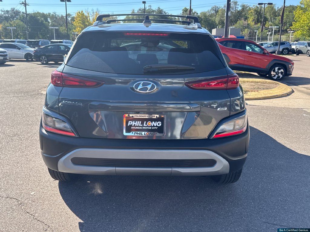 Certified 2022 Hyundai Kona SEL w/ Convenience Package AWD/4WD image 12
