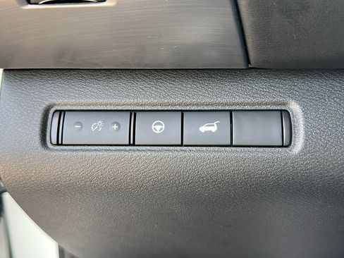 Certified 2024 Nissan Pathfinder SL w/ Cargo Package image 14