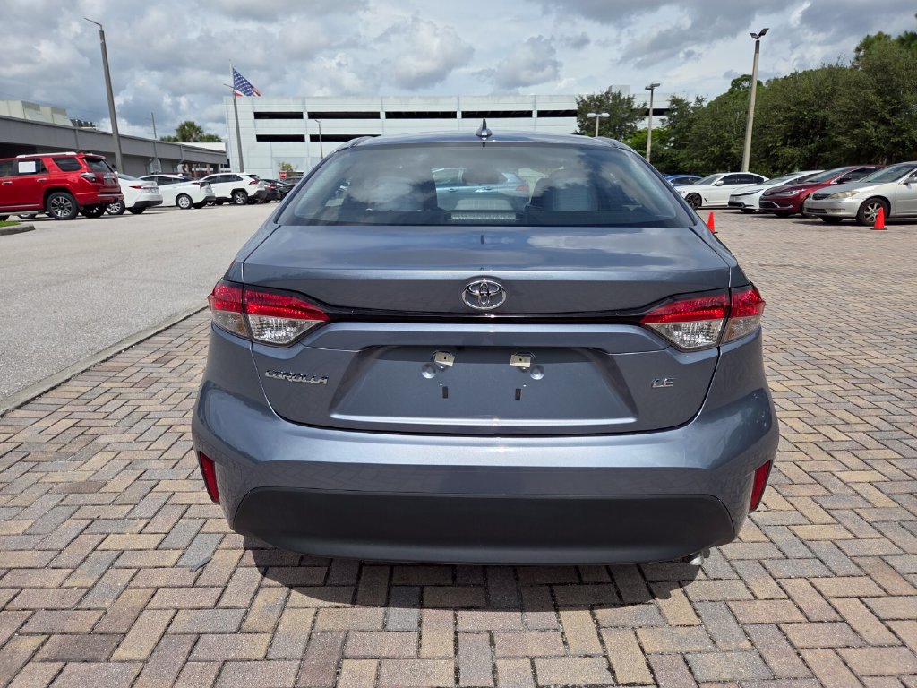 Certified 2025 Toyota Corolla LE w/ Convenience Package FWD image 10