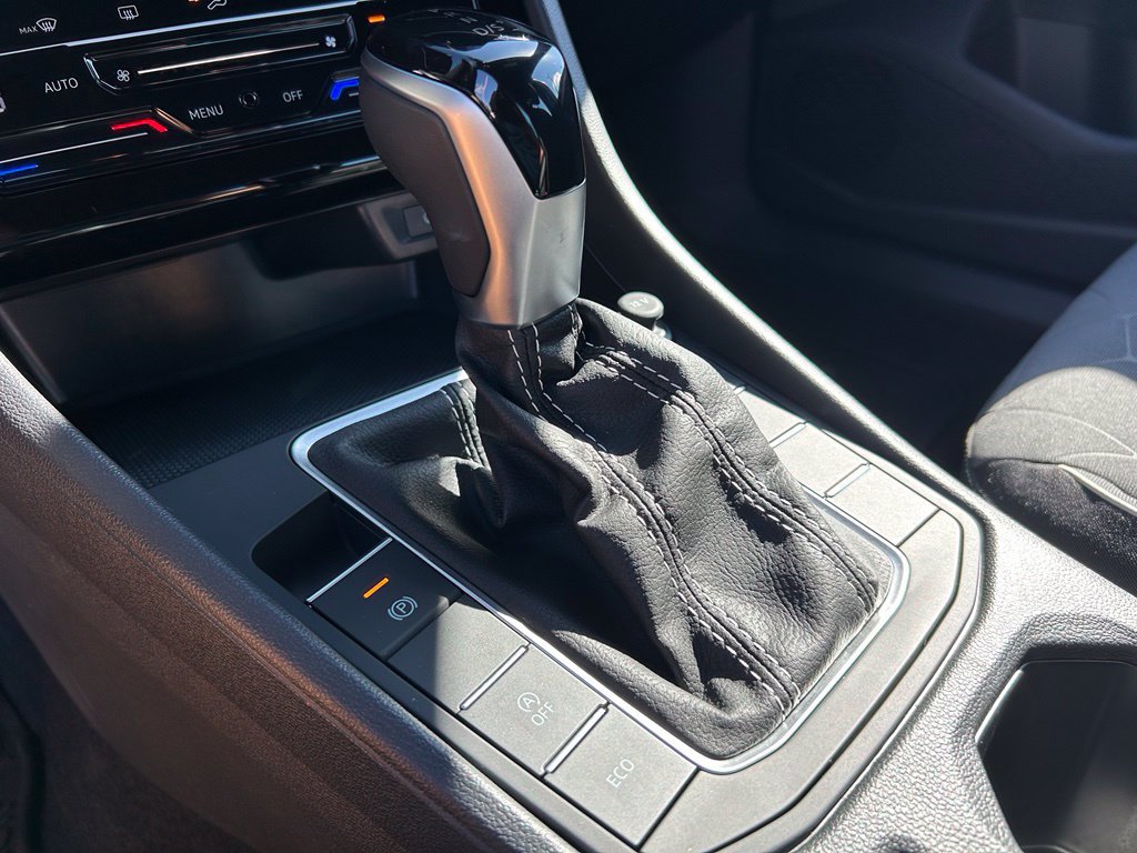 Certified 2026 Volkswagen Jetta Sport FWD image 33