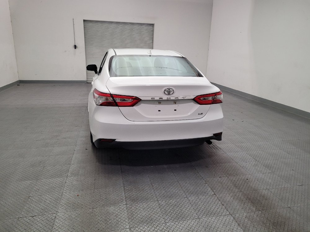 Used 2020 Toyota Camry LE w/ Convenience Package FWD image 6