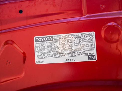 Used 2020 Toyota Prius Prime XLE FWD image 26