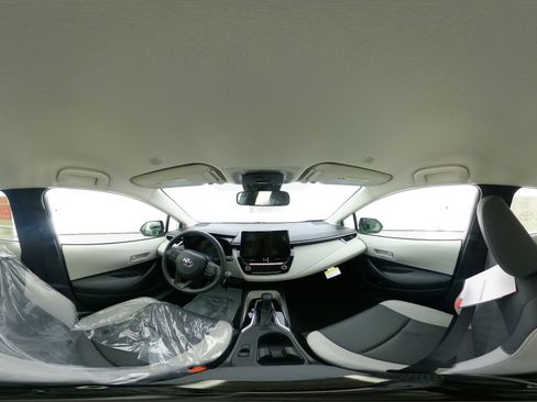 New 2026 Toyota Corolla LE image 33