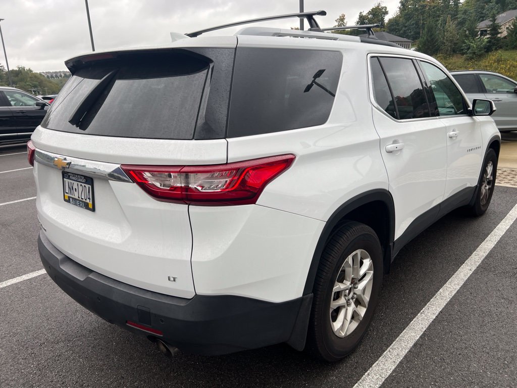 Used 2018 Chevrolet Traverse LT w/ LPO, Floor Liner Package AWD/4WD image 16