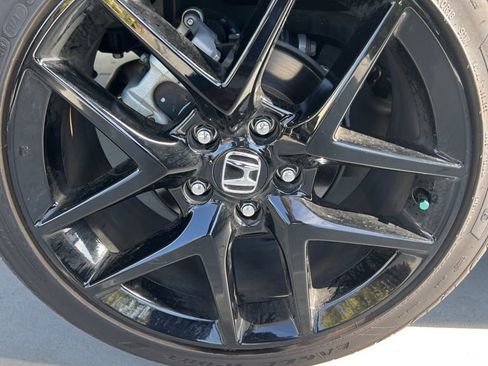 Used 2024 Honda Civic Sport image 5