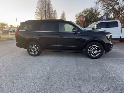 Used 2025 Ford Expedition Active