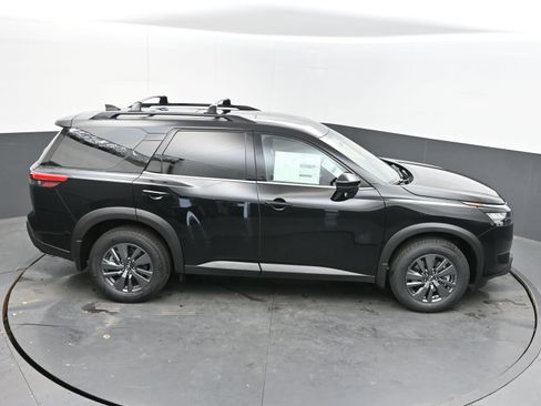 New 2025 Nissan Pathfinder SV w/ SV Premium Package image 39