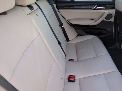 Used 2017 BMW X3 xDrive28i image 18