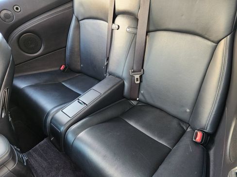 Used 2013 Lexus IS 250C w/ Luxury Pkg RWD image 30