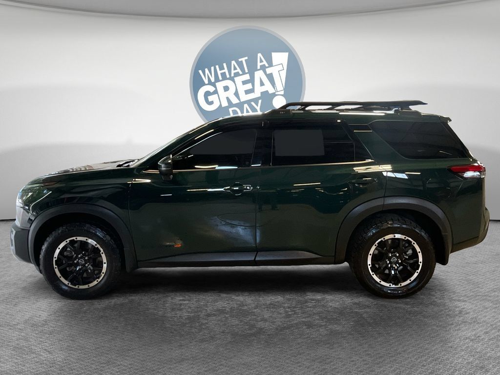 Used 2025 Nissan Pathfinder Rock Creek AWD/4WD image 7