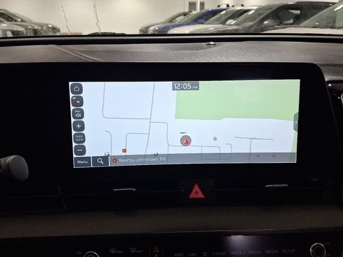 Used 2023 Kia Sportage SX image 17