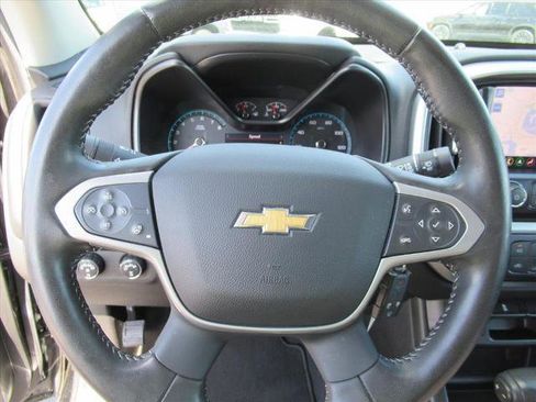 Used 2021 Chevrolet Colorado LT w/ LT Convenience Package image 21