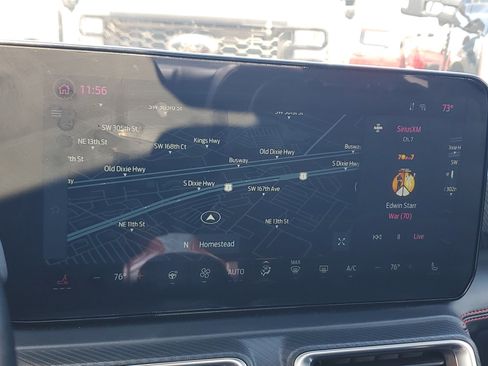 Used 2025 Ford Mustang Premium image 22