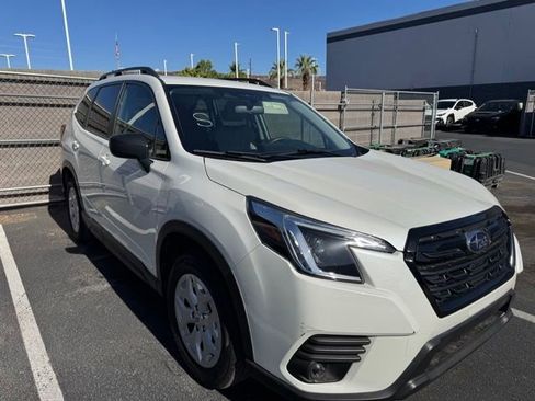 Used 2022 Subaru Forester AWD/4WD image 2