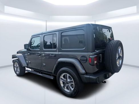 Used 2023 Jeep Wrangler Unlimited Sahara AWD/4WD image 5