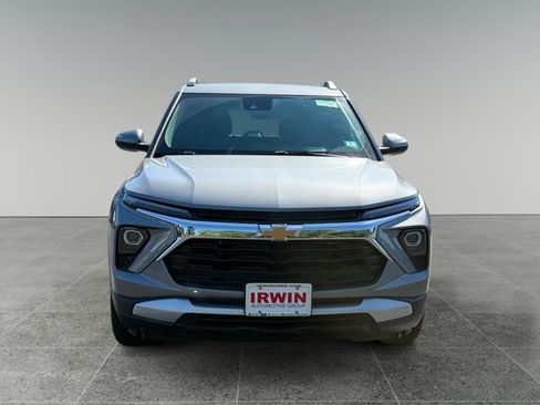 Used 2024 Chevrolet TrailBlazer LT w/ LT Cold Weather Package FWD image 8