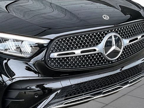 Certified 2026 Mercedes-Benz GLC 300 image 30