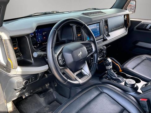 Used 2021 Ford Bronco Badlands w/ Sasquatch Package AWD/4WD image 17