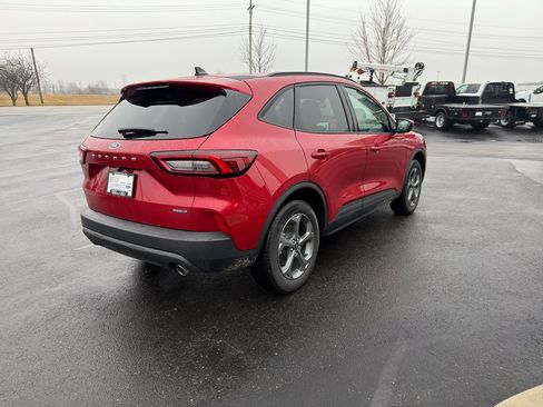 Used 2025 Ford Escape ST-Line Elite image 6