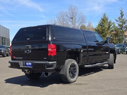Used 2018 Chevrolet Silverado 2500 LTZ w/ Duramax Plus Package image 16