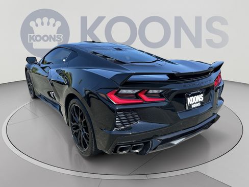 Used 2024 Chevrolet Corvette Stingray Preferred Cpe w/ Z51 Performance Package RWD image 8