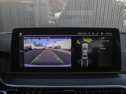 Certified 2023 BMW 530e w/ M Sport Package image 21