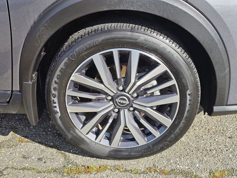 Used 2022 Nissan Kicks SR image 9