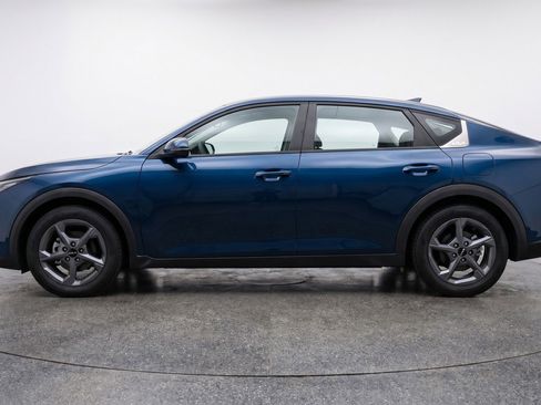 Used 2025 Kia K4 FWD image 5