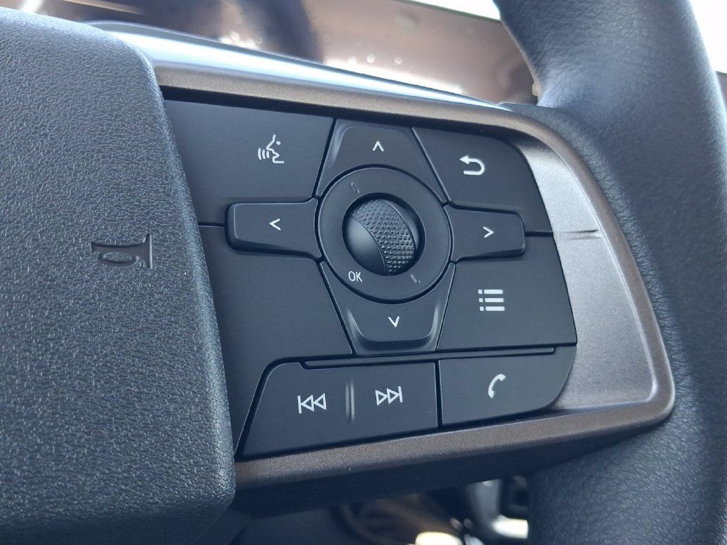New 2027 Nissan Sentra SV FWD image 13