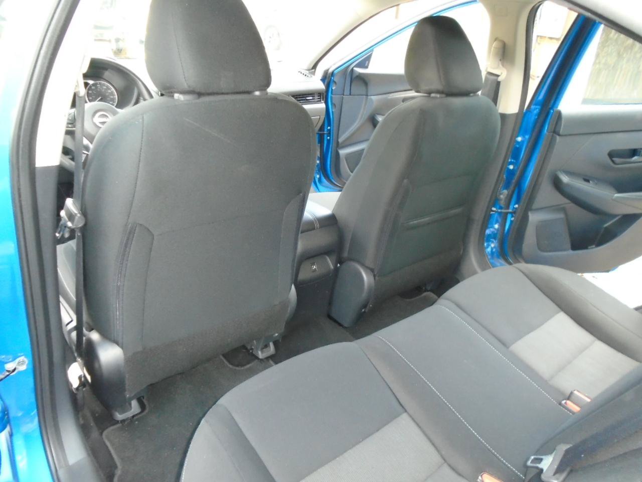 Used 2024 Nissan Sentra SV FWD image 10