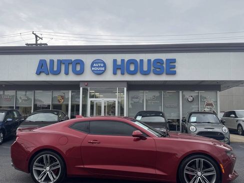 Used 2016 Chevrolet Camaro LT w/ RS Package RWD image 10