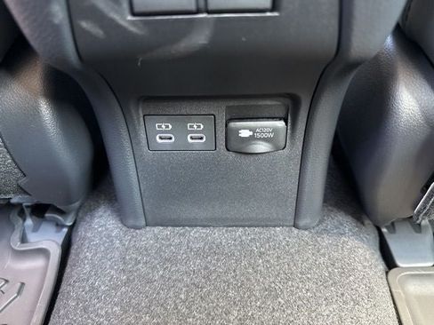 Used 2026 Toyota Prius Plug-In Hybrid w/ Limited Premium Package FWD image 20